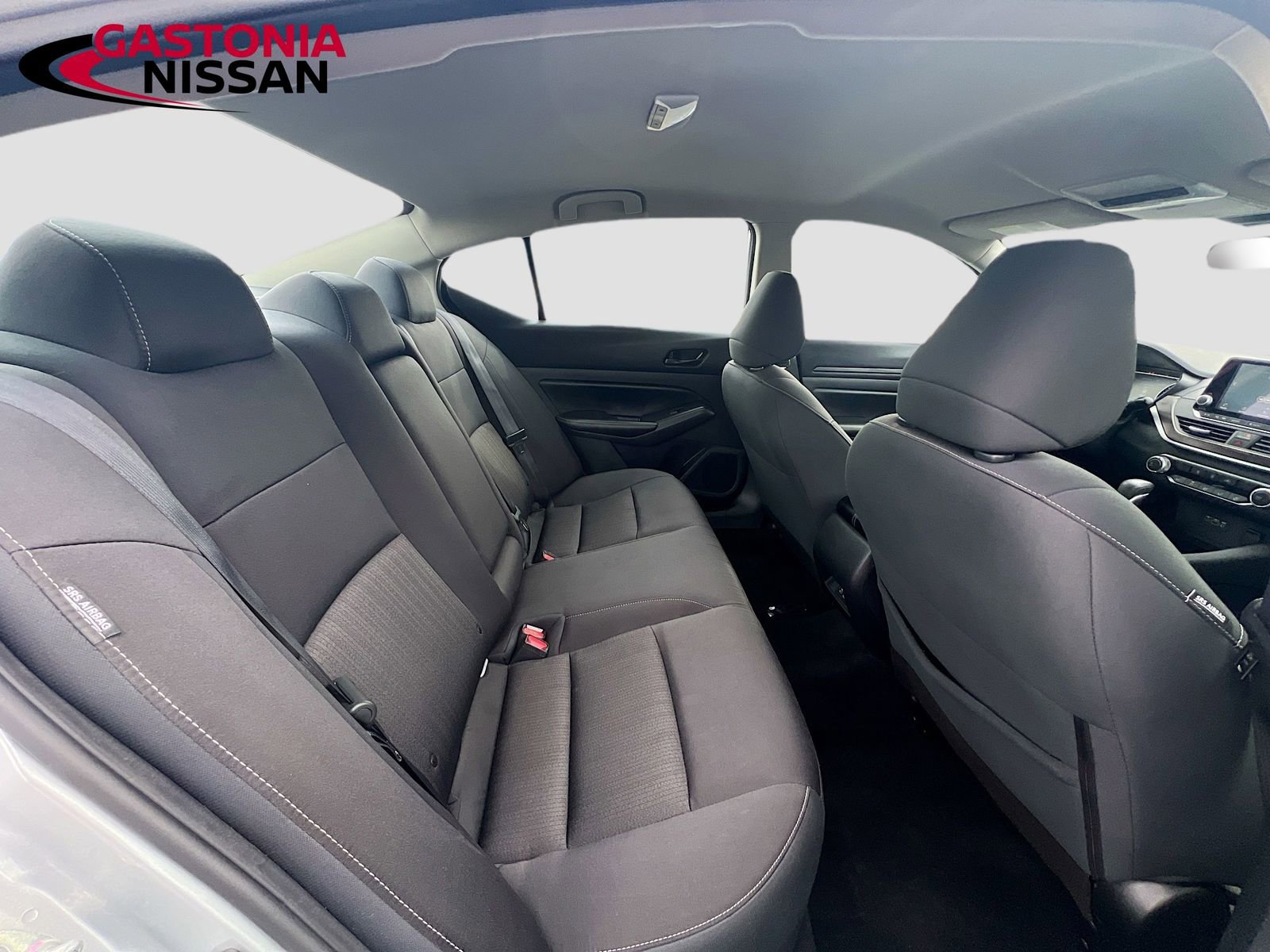 Used 2024 Nissan Altima 2.5 SV image 33