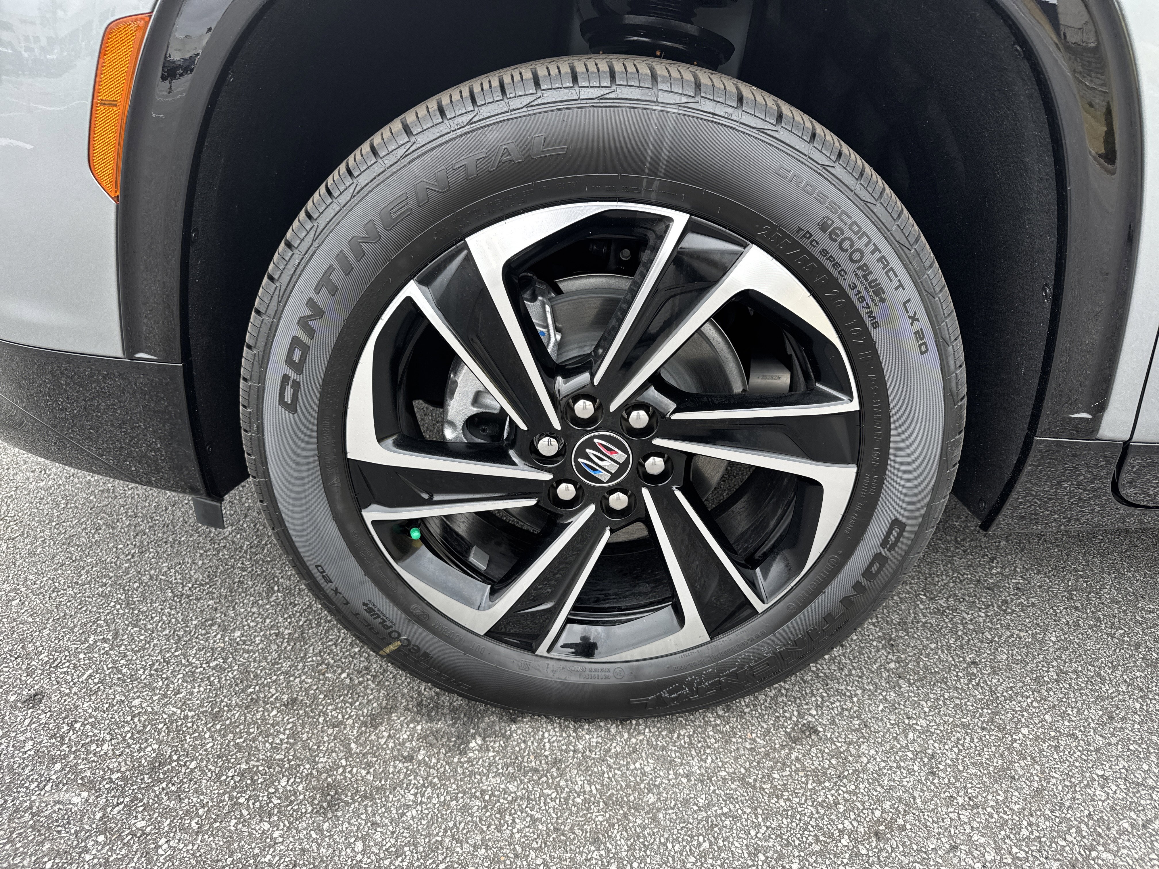 New 2026 Buick Enclave Sport Touring w/ Power Package image 12