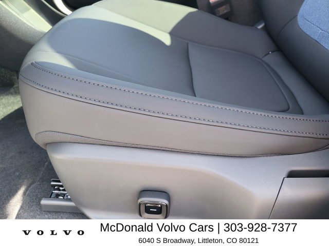 New 2026 Volvo EX30 Plus w/ Climate Package AWD/4WD image 12