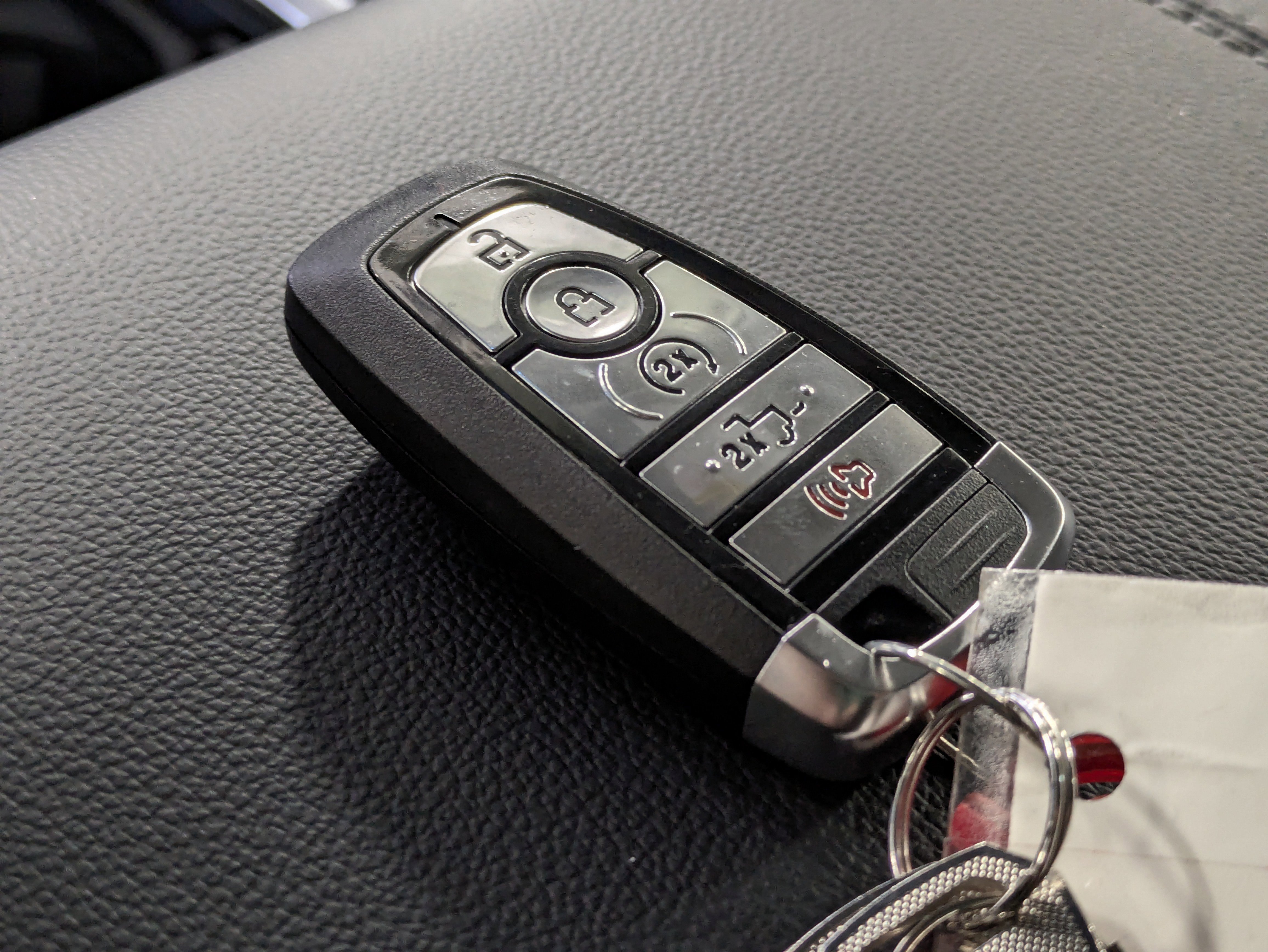 New 2025 Ford F250 Lariat w/ Lariat Ultimate Package image 52