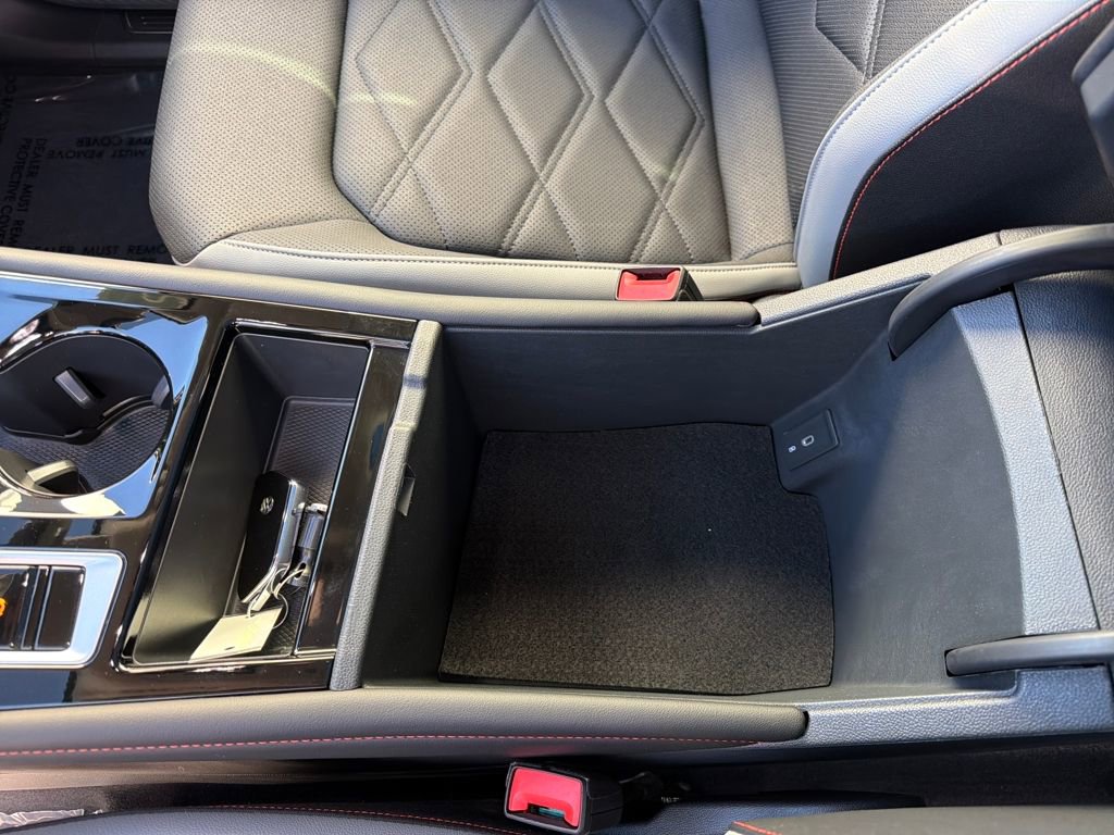 Certified 2025 Volkswagen Atlas Peak Edition SE image 26