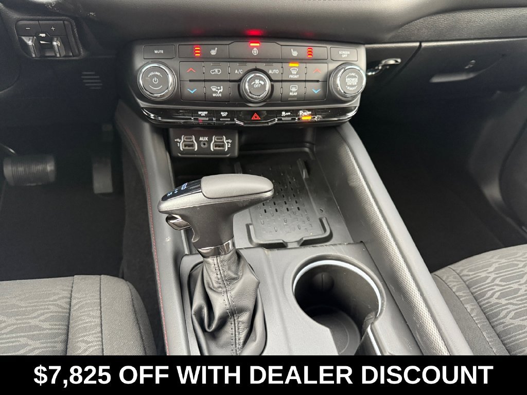 New 2025 Dodge Durango R/T w/ Blacktop Package AWD/4WD image 11