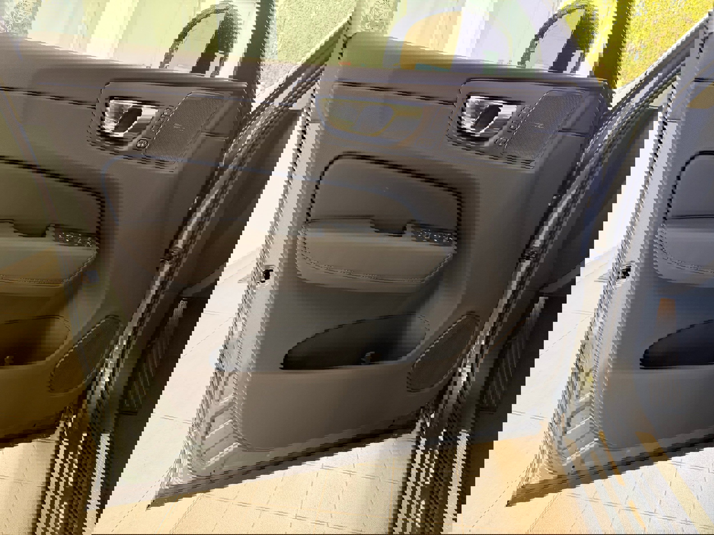 New 2026 Volvo XC60 B5 Plus w/ Protection Package Premier image 14