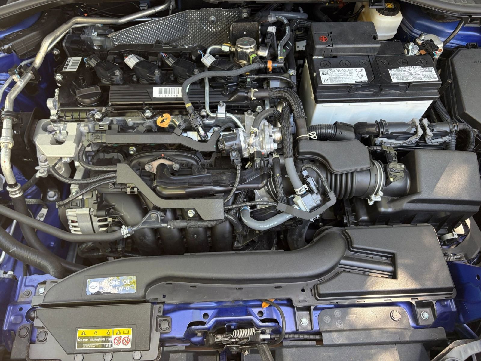 Used 2025 Toyota Corolla Cross LE image 28