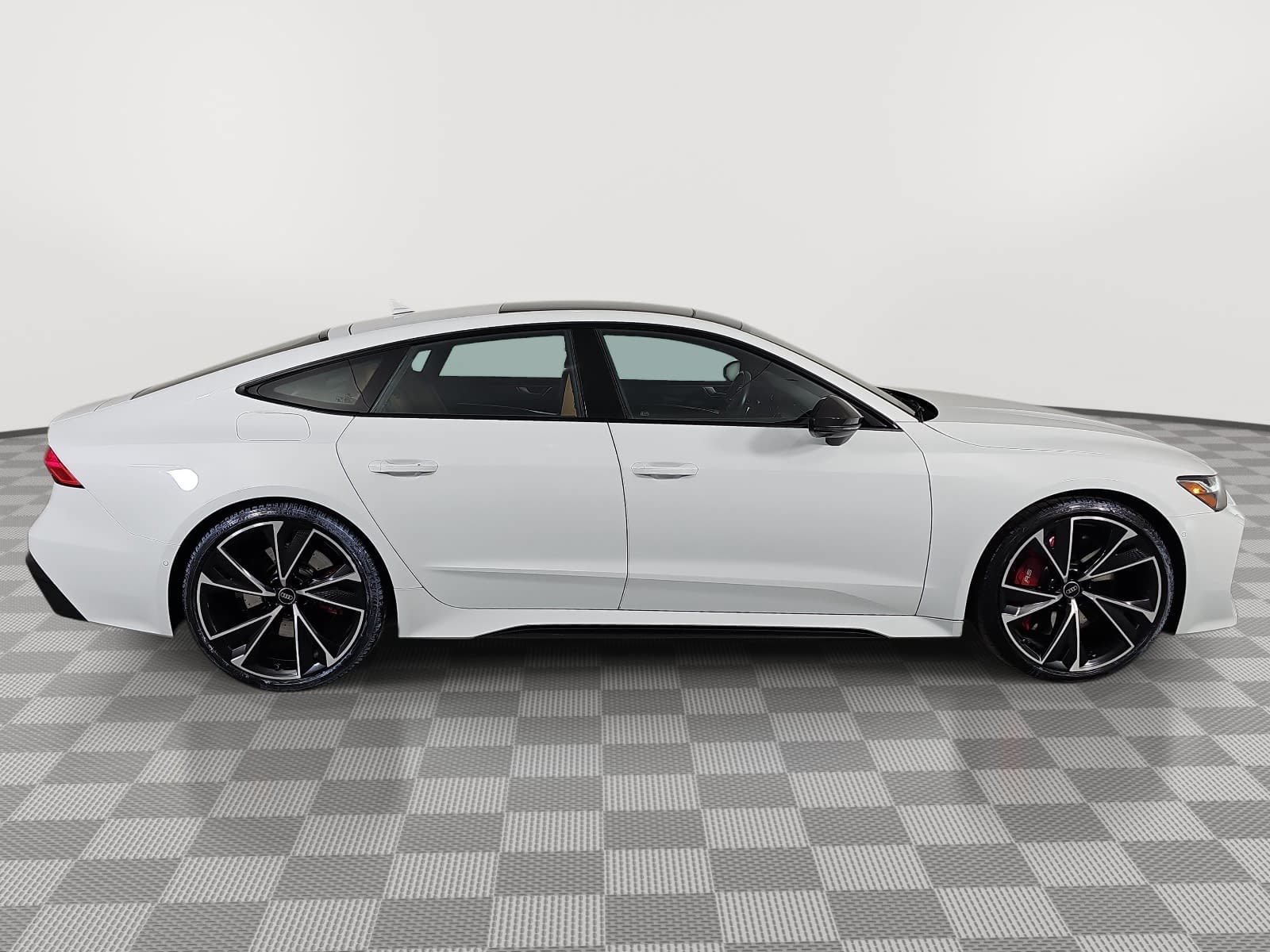 Used 2023 Audi RS 7 Sportback AWD/4WD image 9