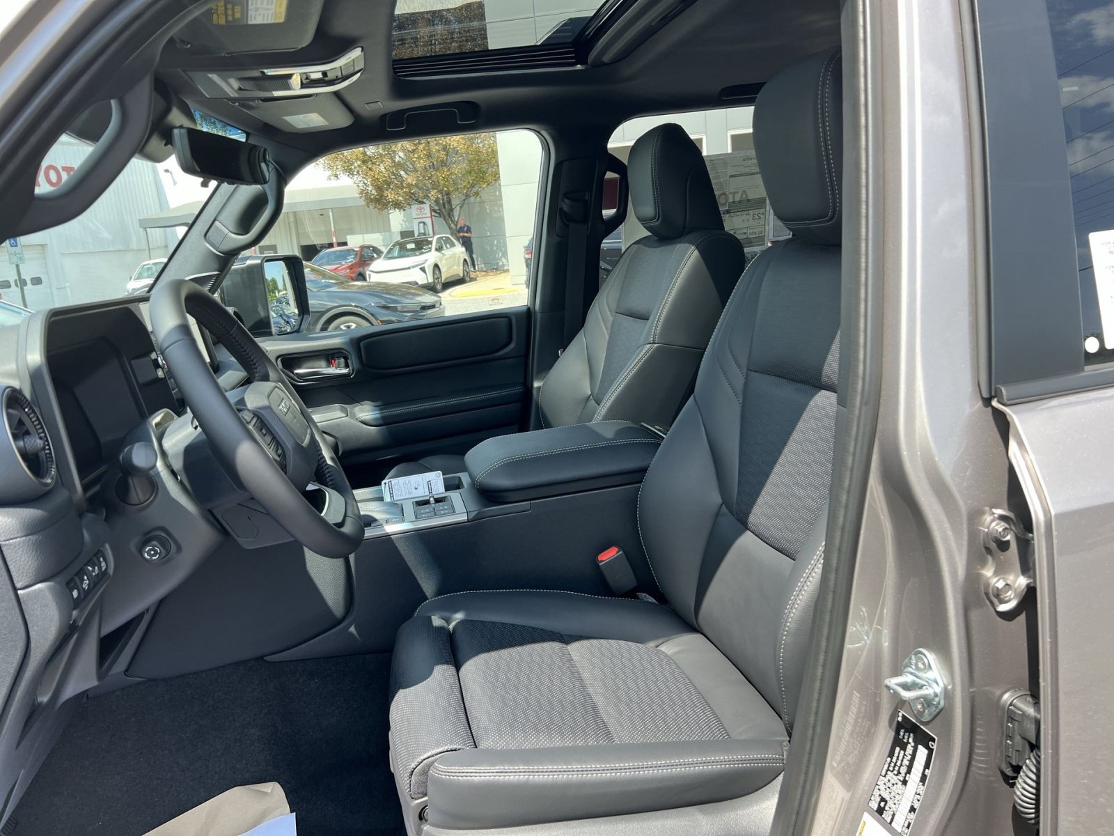 New 2027 Toyota Land Cruiser w/ Premium Package AWD/4WD image 13