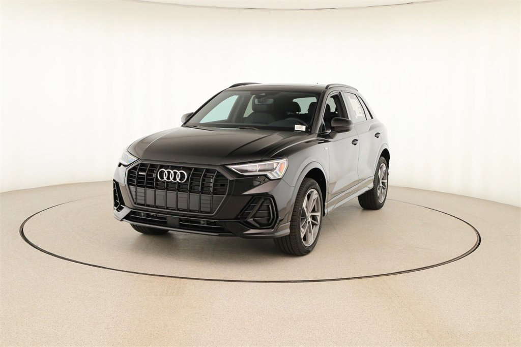 New 2025 Audi Q3 2.0T Premium image 12