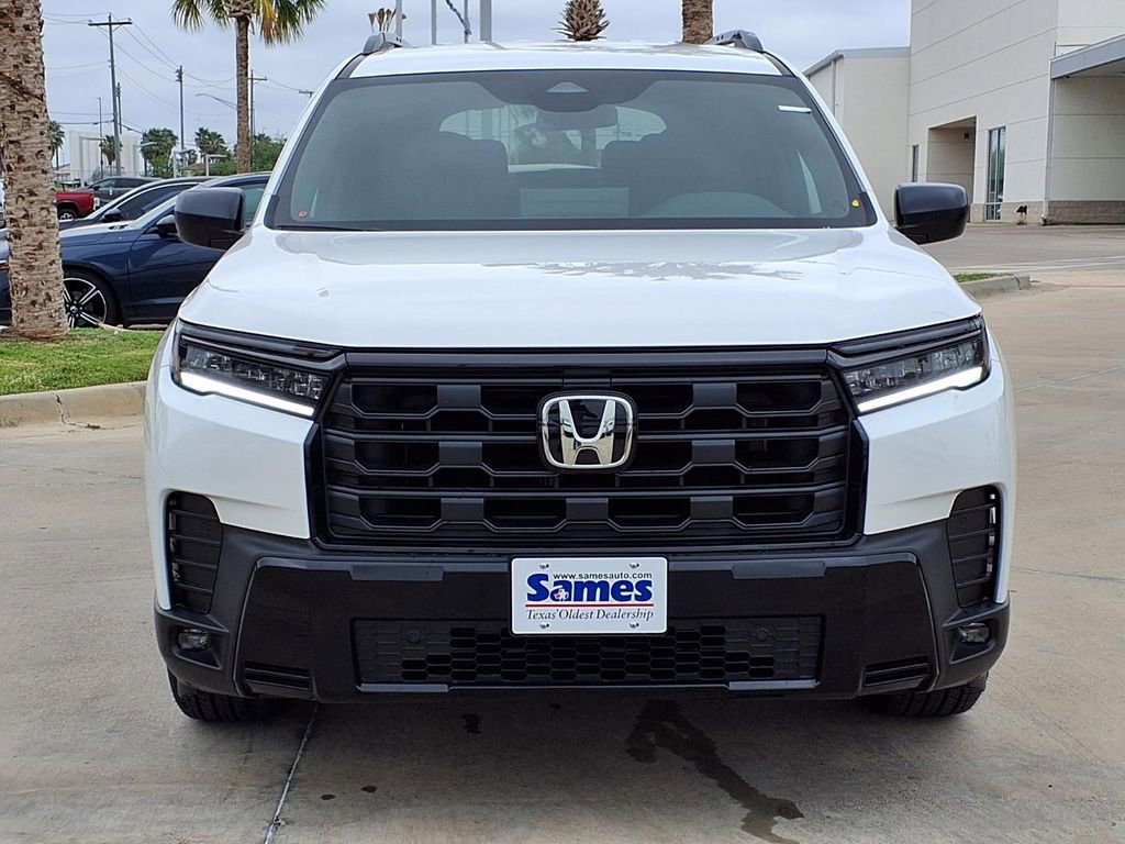 New 2026 Honda Pilot Sport image 2