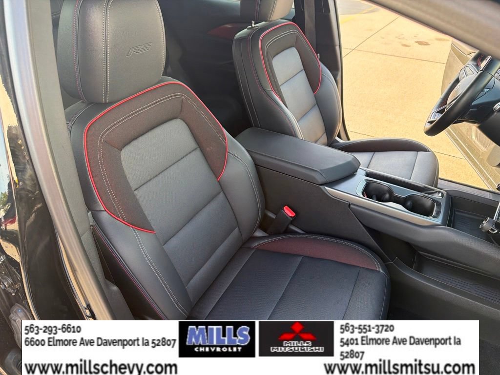 Used 2024 Chevrolet Equinox EV RS FWD image 24