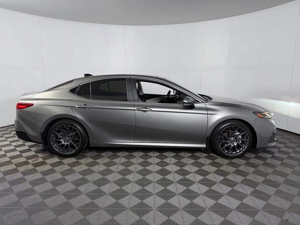 Used 2025 Toyota Camry XLE w/ Premium Plus Package FWD image 5