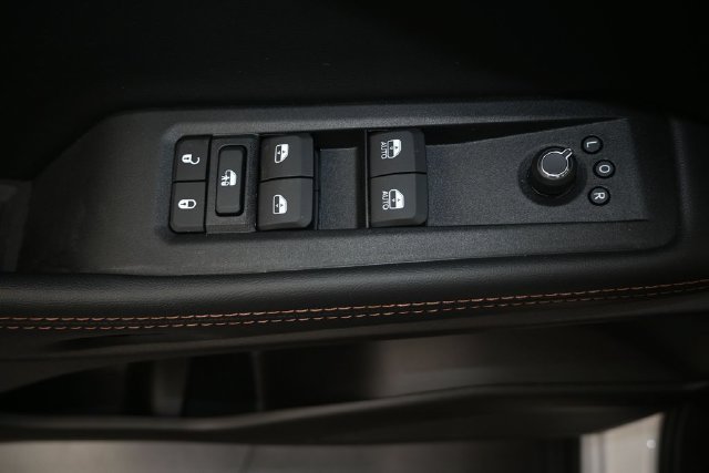 Used 2026 Jeep Cherokee Limited AWD/4WD image 12