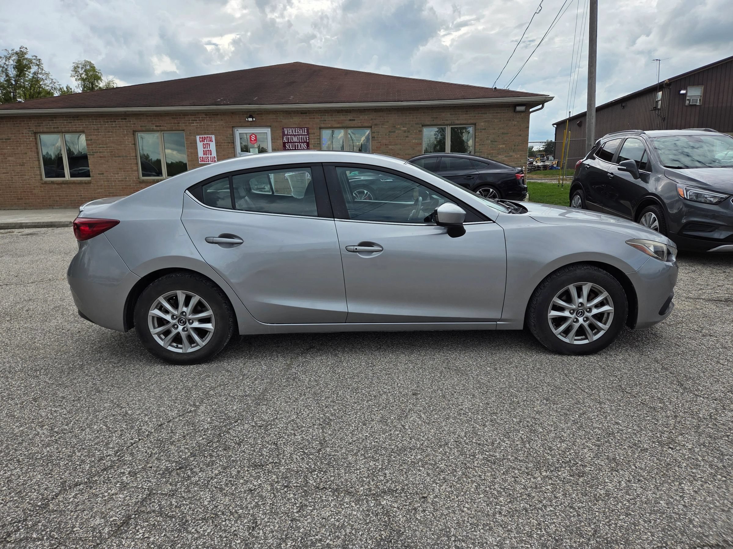 Used 2014 MAZDA MAZDA3 i Grand Touring FWD image 4