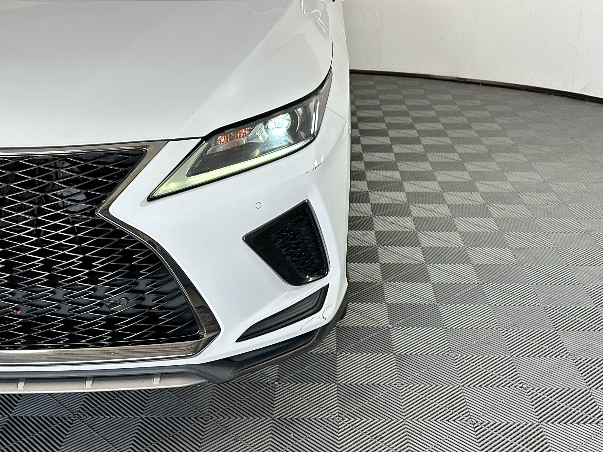 Used 2020 Lexus RX 350 F Sport w/ Accessory Package AWD/4WD image 9