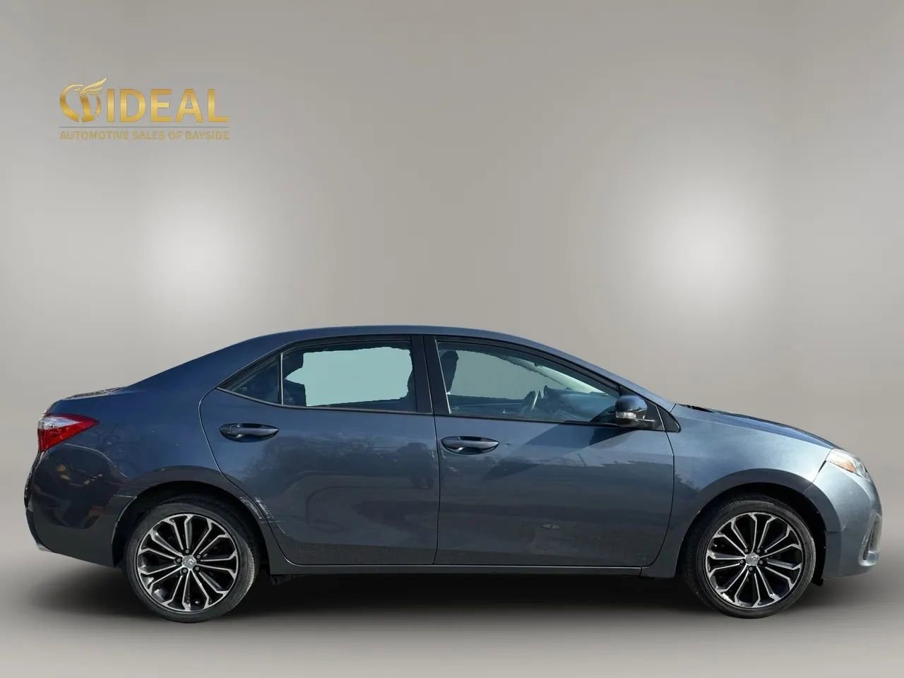 Used 2015 Toyota Corolla S image 8