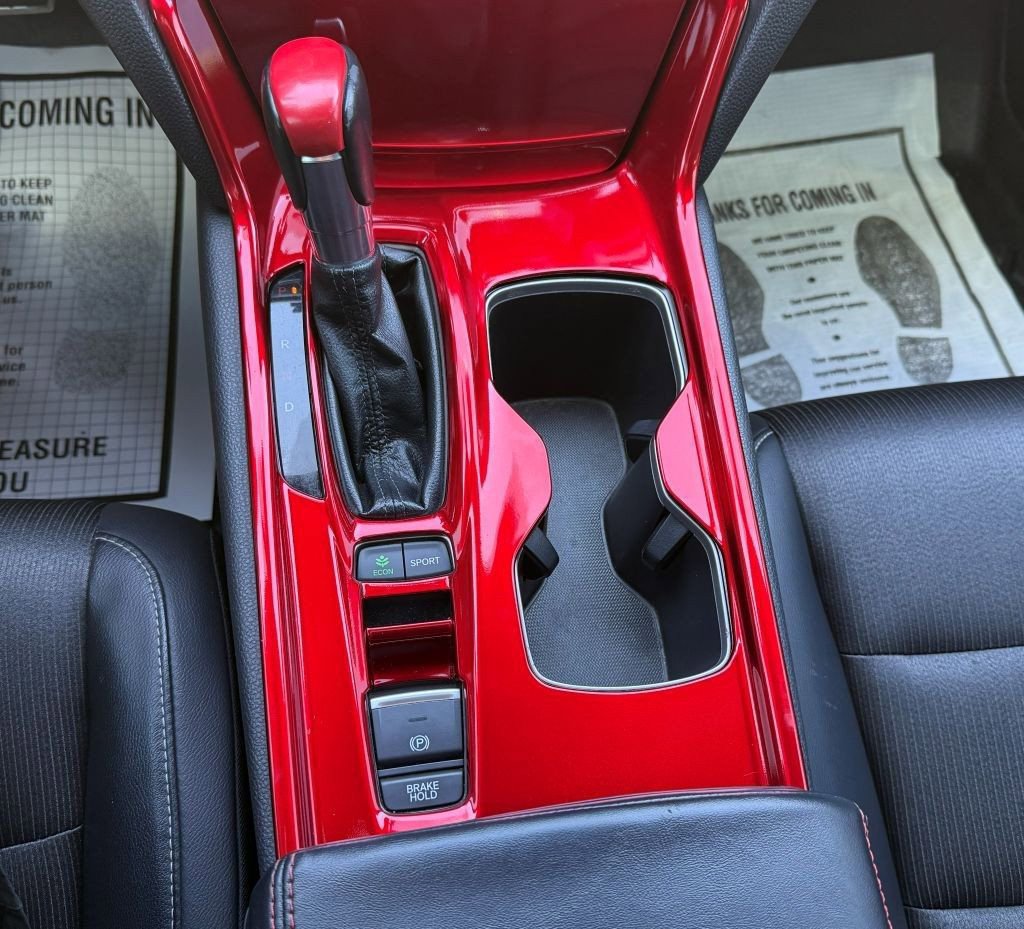 Used 2018 Honda Accord Sport image 15