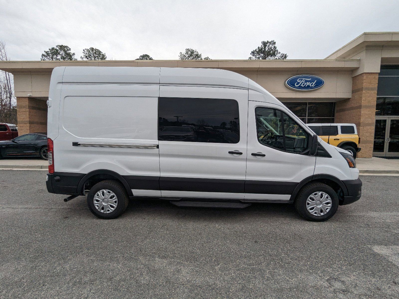 Used 2024 Ford Transit 250 148 High Roof w/ Exterior Upgrade Package image 3