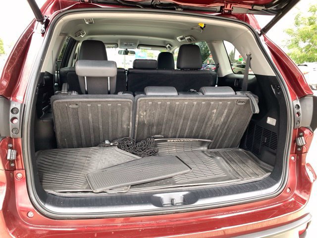 Used 2014 Toyota Highlander Plus AWD/4WD image 22