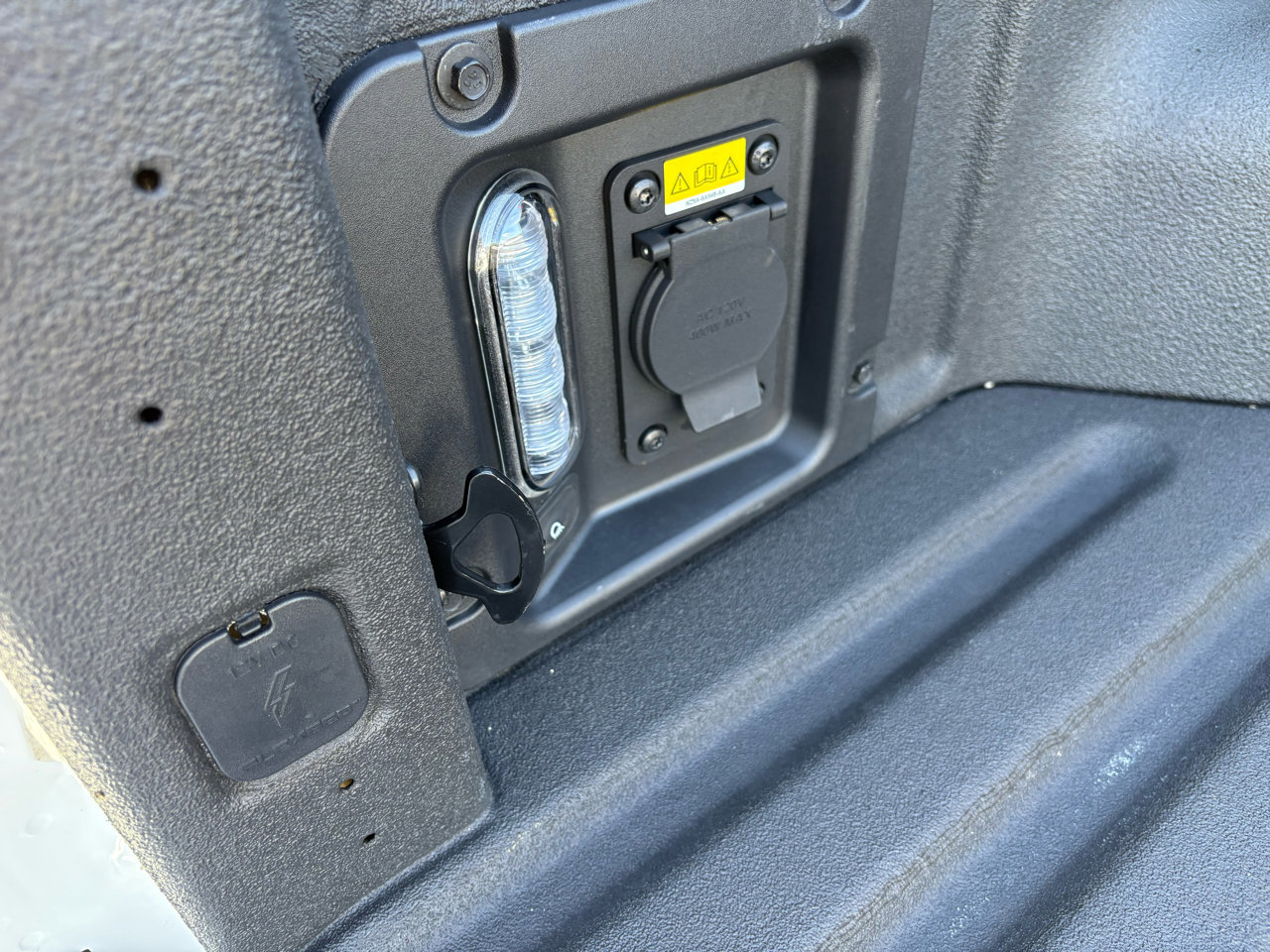 Used 2024 Ford Maverick Tremor w/ Tremor Off-Road Package image 13