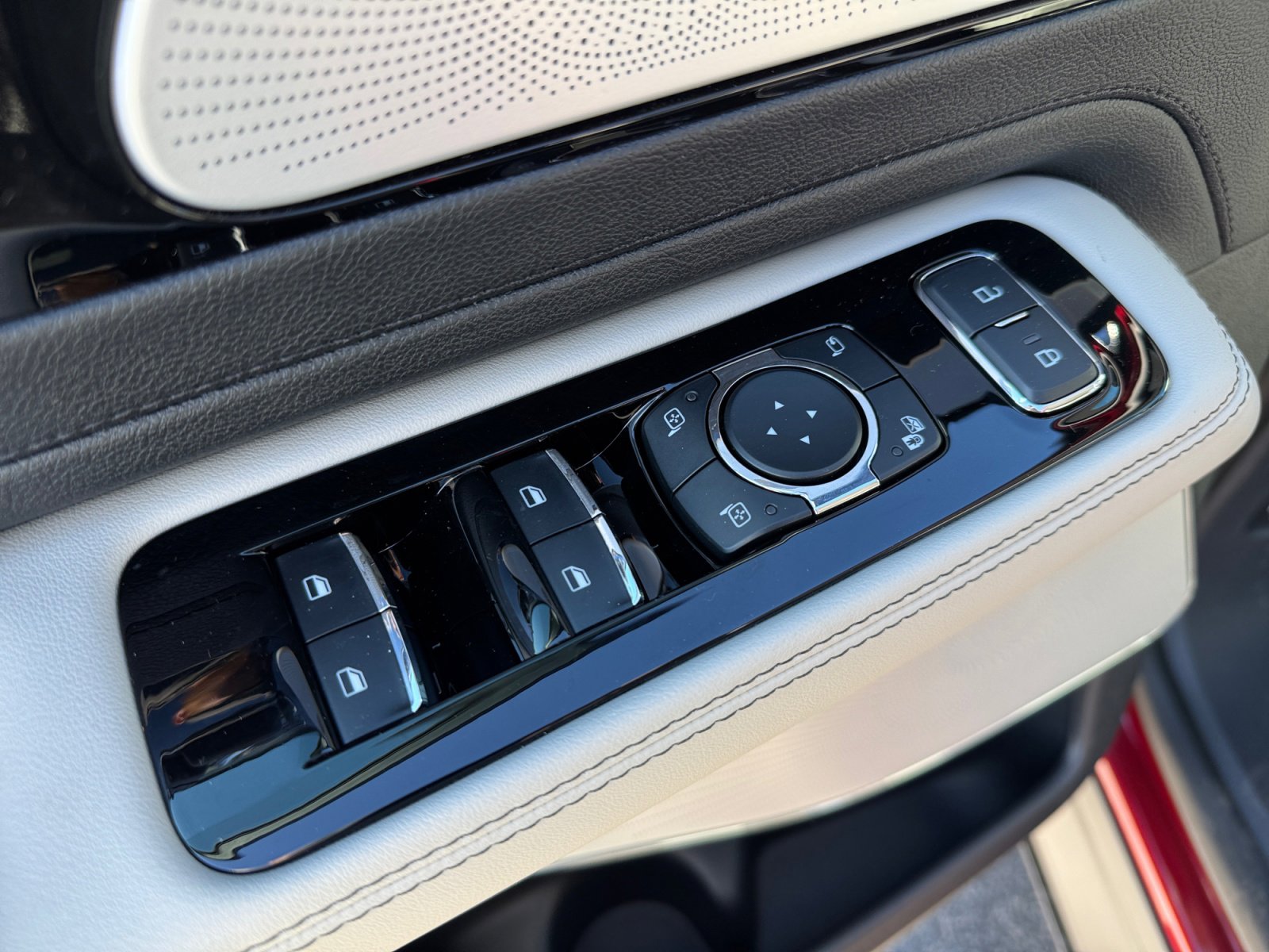 New 2026 Lincoln Aviator Reserve image 19