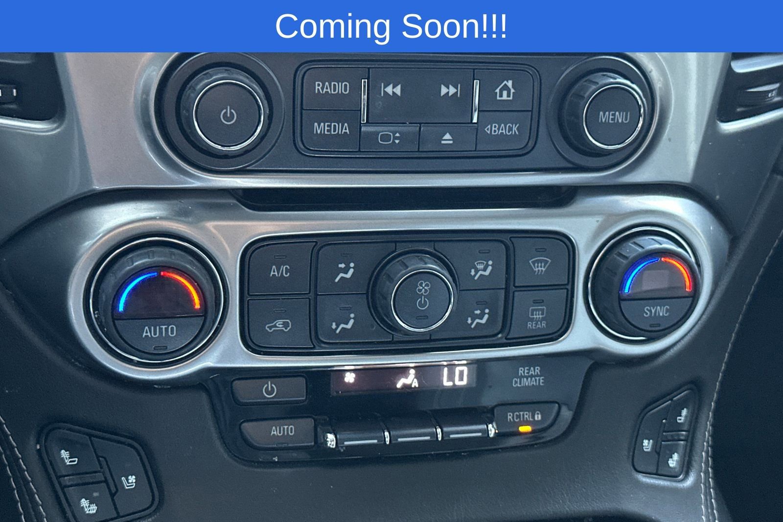 Used 2019 Chevrolet Suburban Premier RWD image 23
