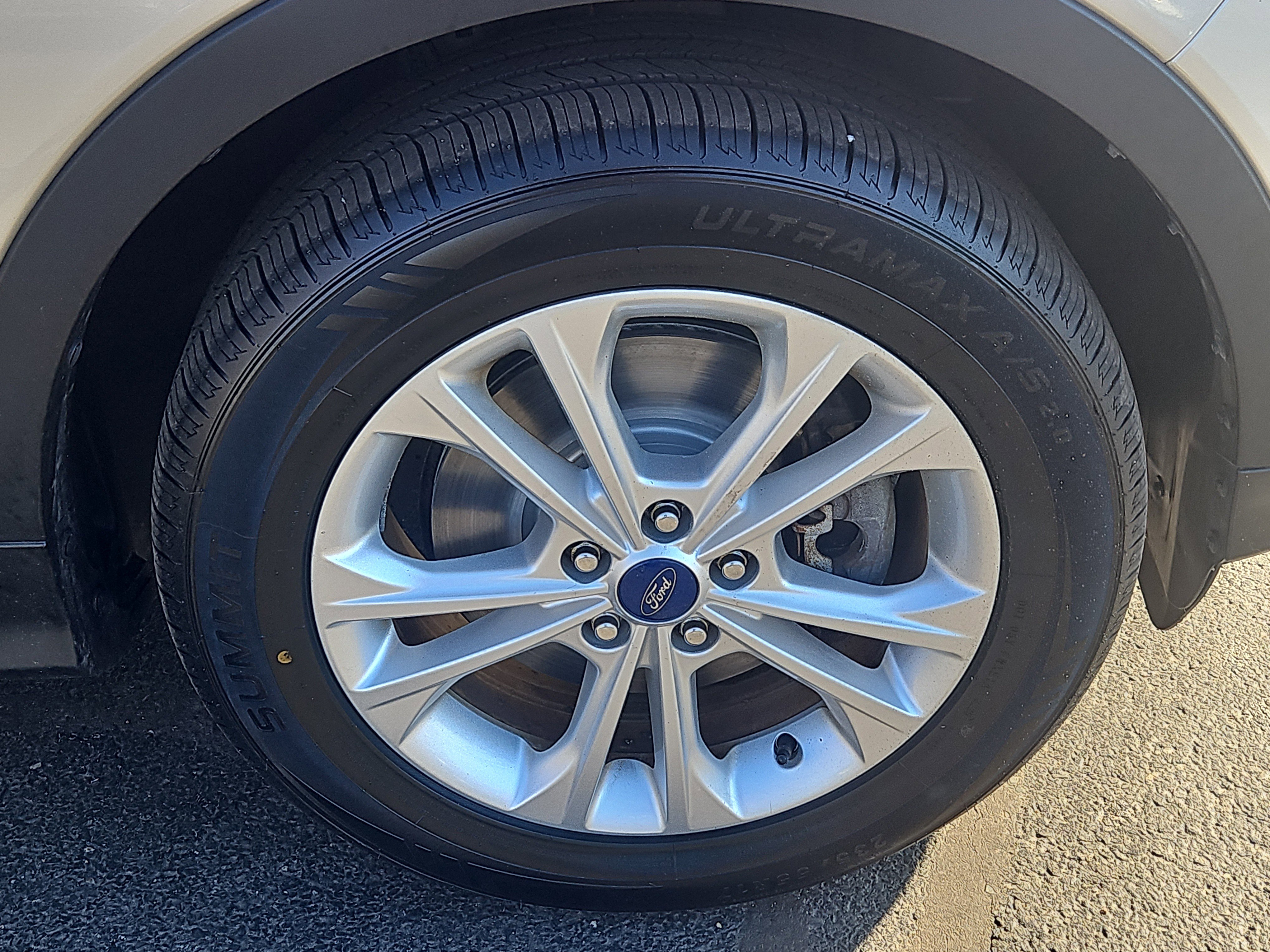 Used 2018 Ford Escape SE w/ SE Sync 3 Package image 26