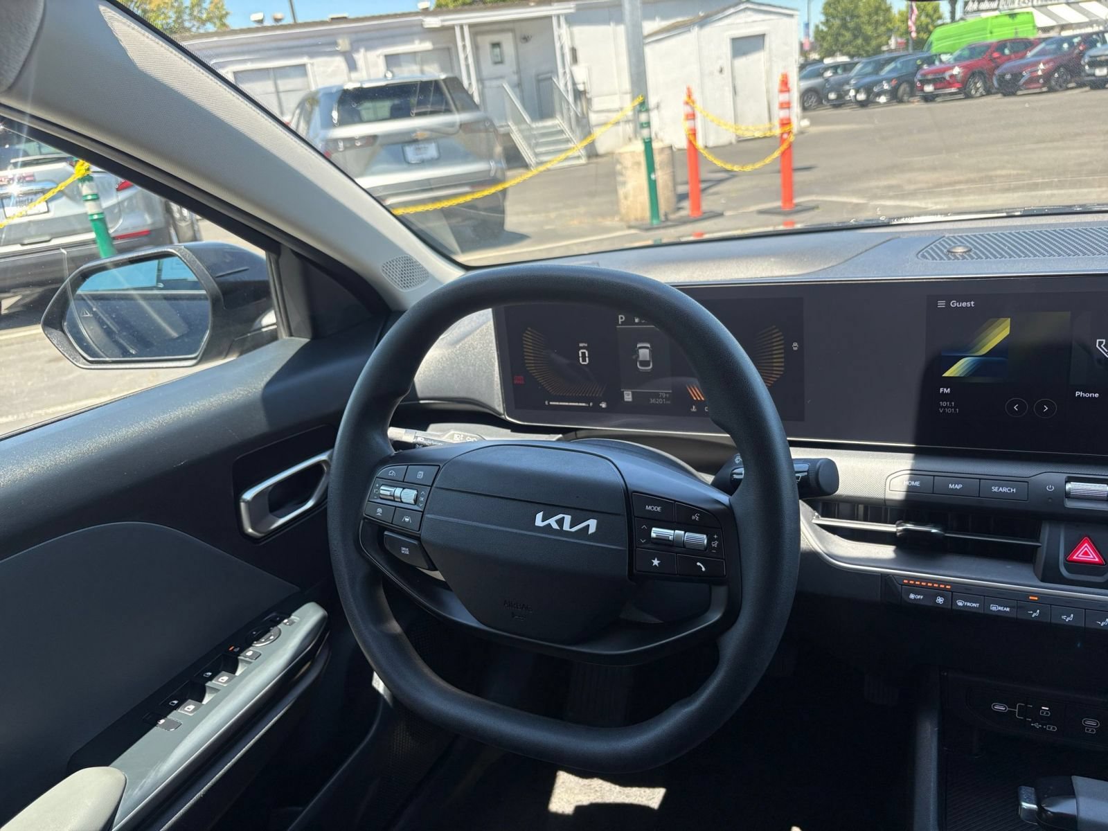 Used 2025 Kia K4 FWD image 34