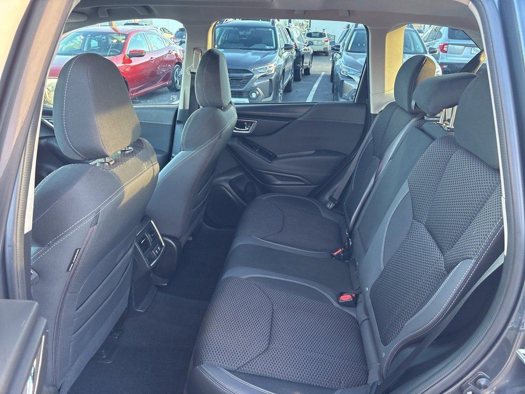 Used 2020 Subaru Forester Premium image 12