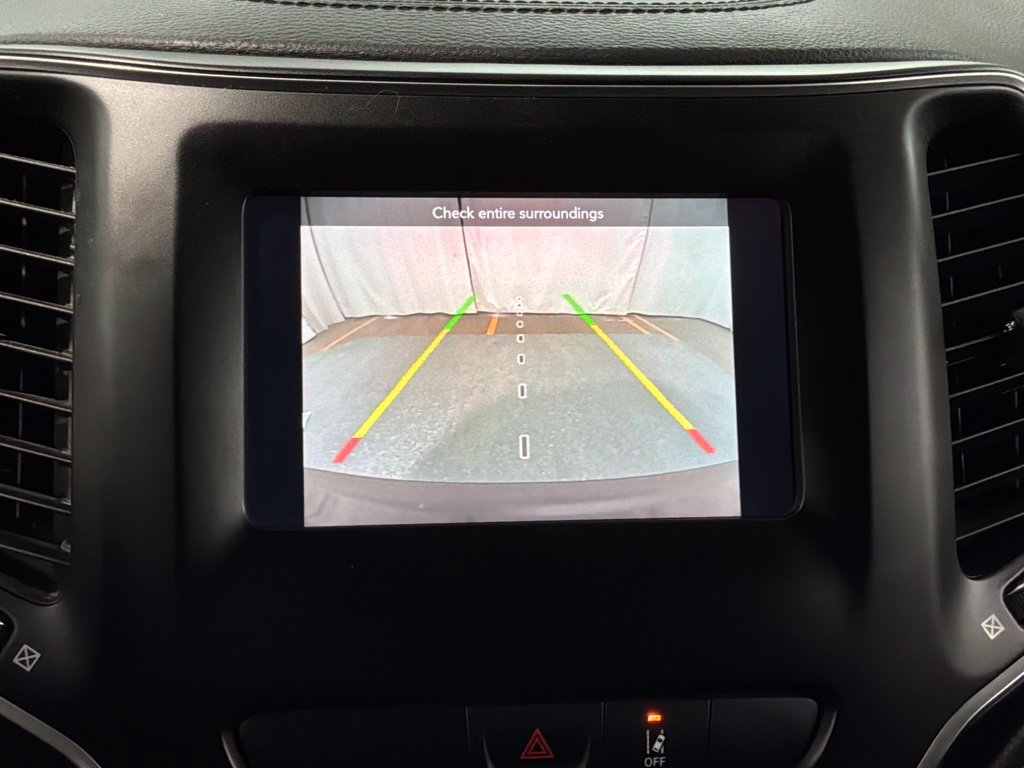 Used 2021 Jeep Cherokee Latitude FWD image 13