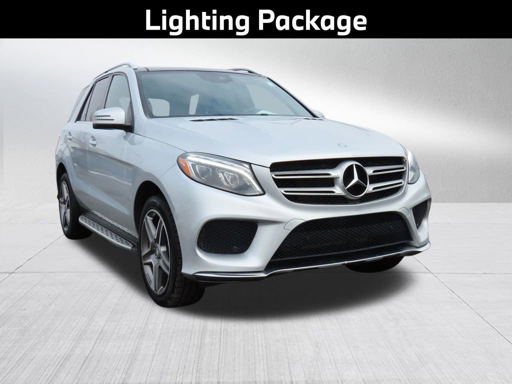 Used 2016 Mercedes-Benz GLE 400 4MATIC image 4