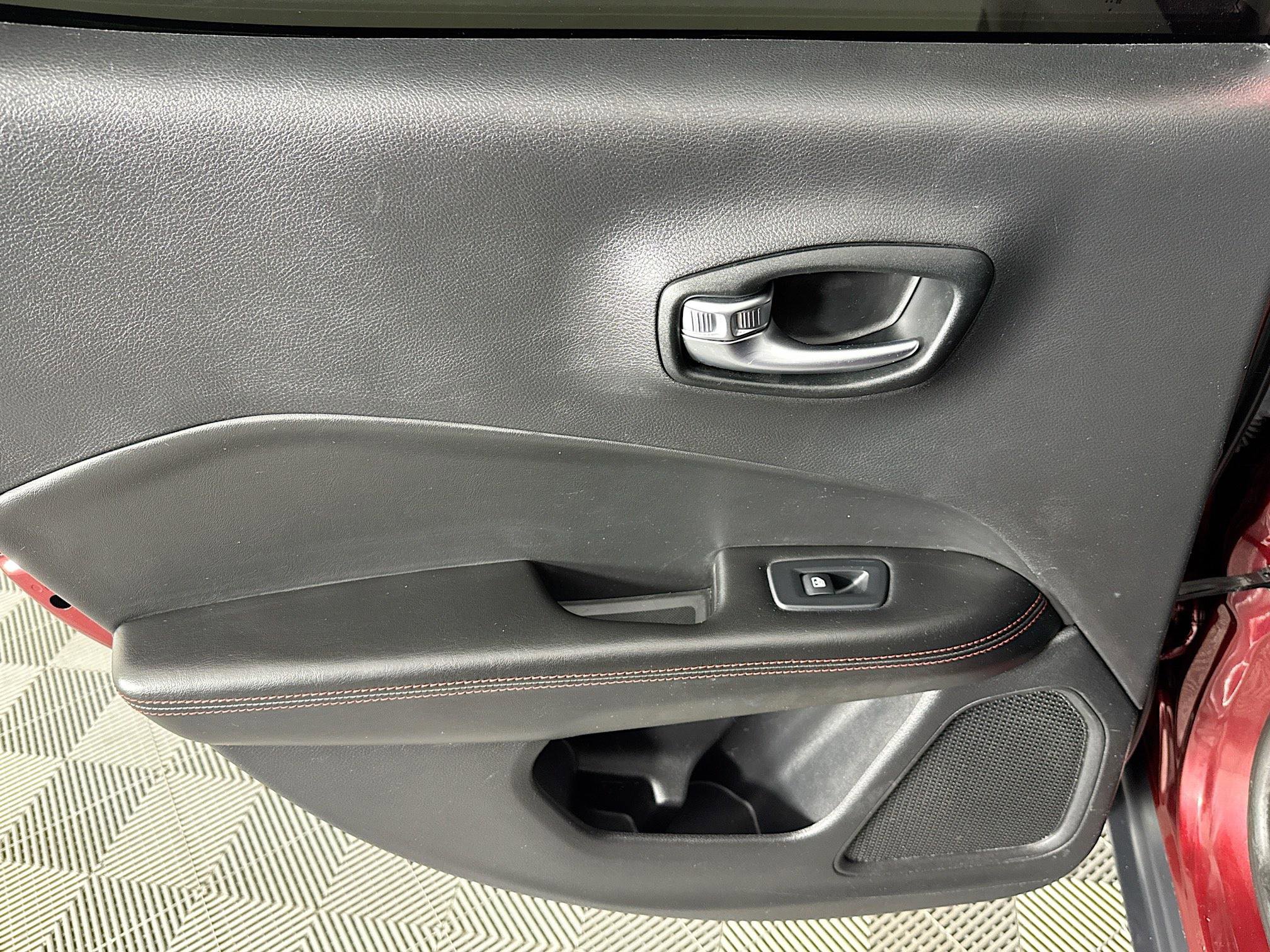 Used 2021 Jeep Compass Trailhawk image 25