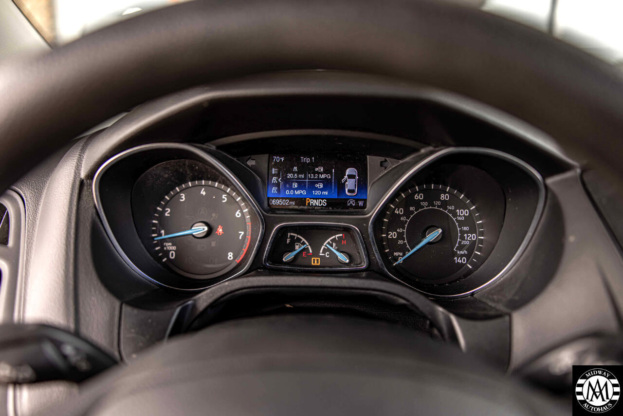 Used 2017 Ford Focus SE image 22