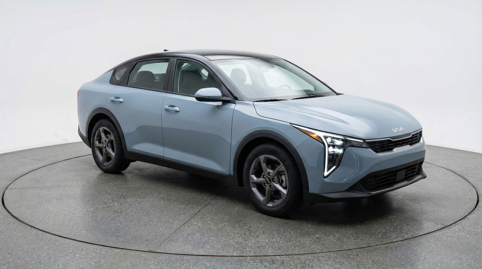 Used 2025 Kia K4 FWD image 1