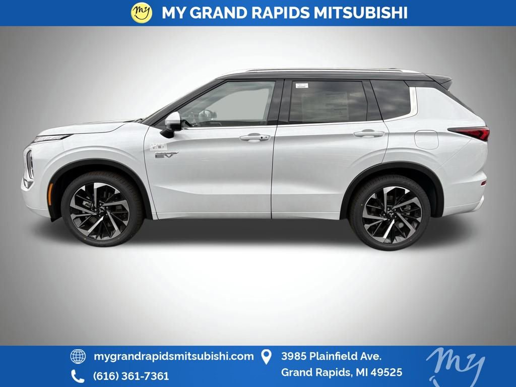 New 2025 Mitsubishi Outlander SEL image 6