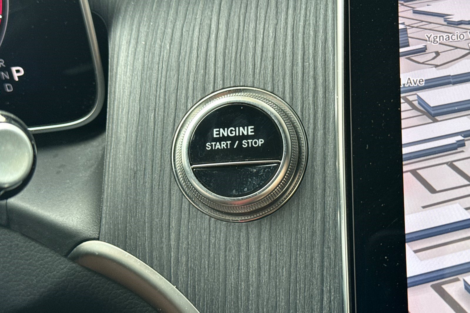 Certified 2025 Mercedes-Benz GLC 350e 4MATIC image 17