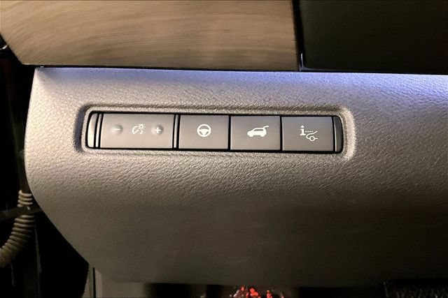 Used 2023 Nissan Pathfinder Platinum w/ Cargo Package AWD/4WD image 39
