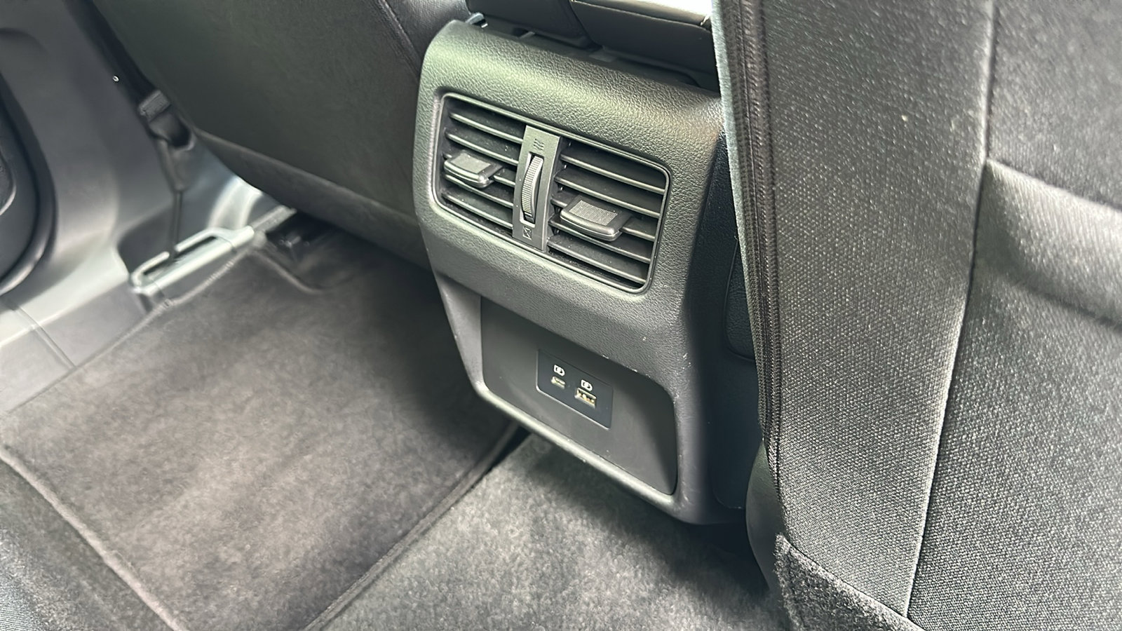 Certified 2023 Nissan Rogue SV AWD/4WD image 24
