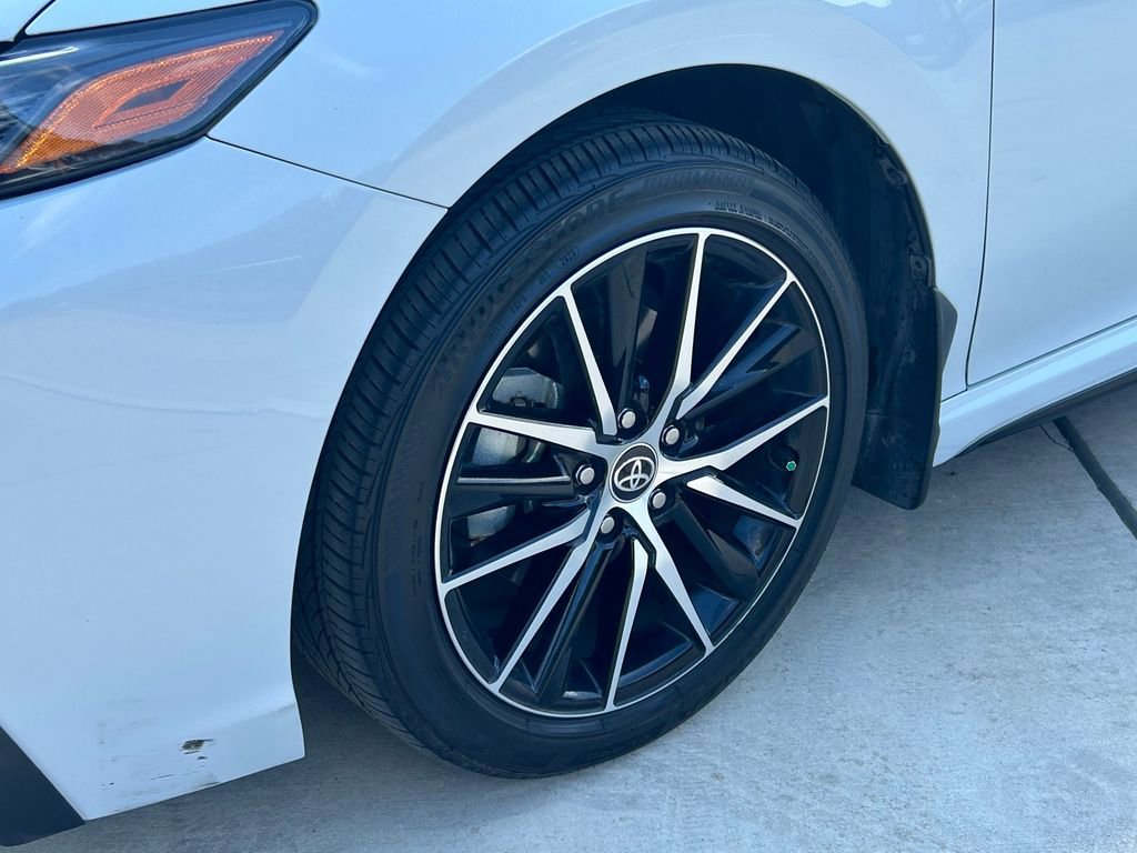 Certified 2024 Toyota Camry SE image 9