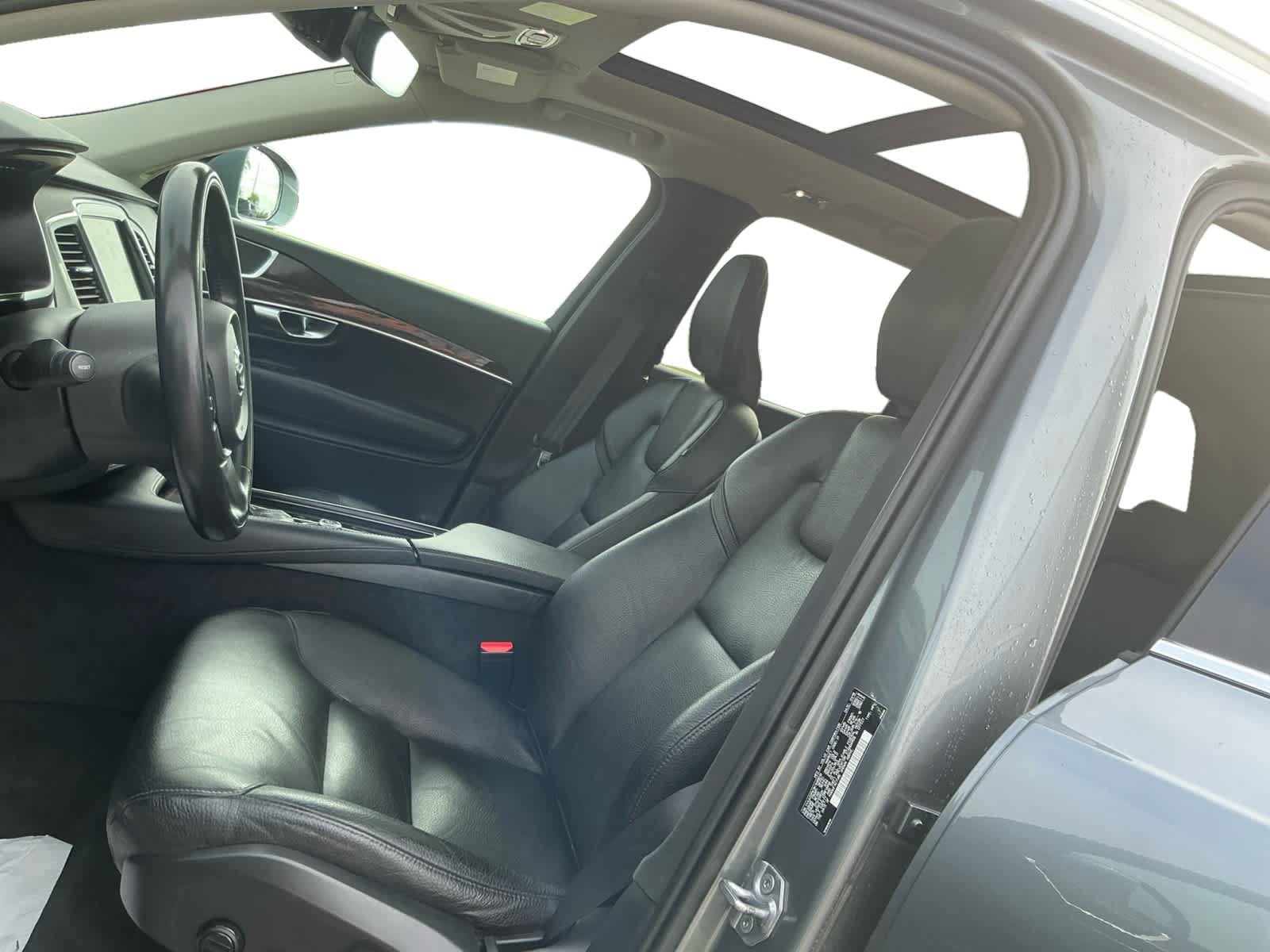 Used 2019 Volvo XC90 T6 Momentum w/ Advanced Package AWD/4WD image 9