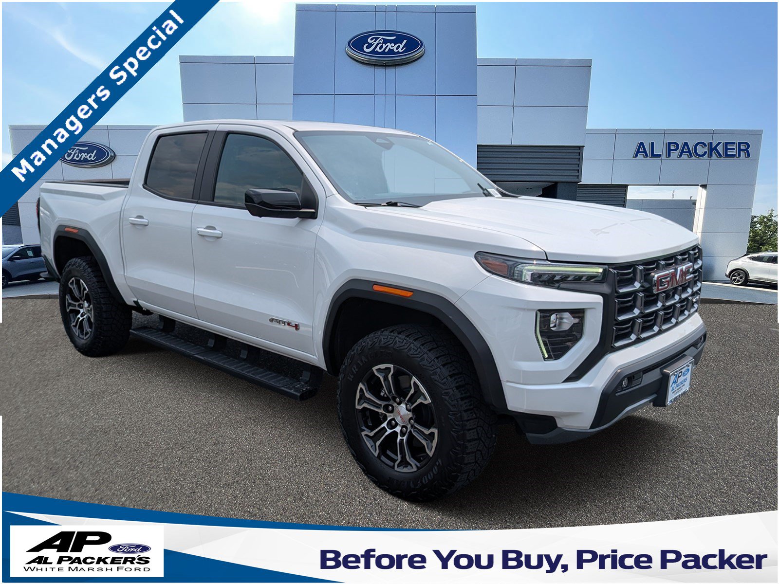 Used 2023 GMC Canyon AT4 w/ AT4 Premium Package AWD/4WD image 1
