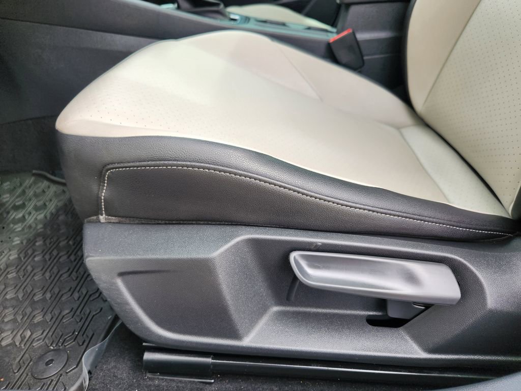 Used 2019 Volkswagen Jetta R-Line FWD image 14