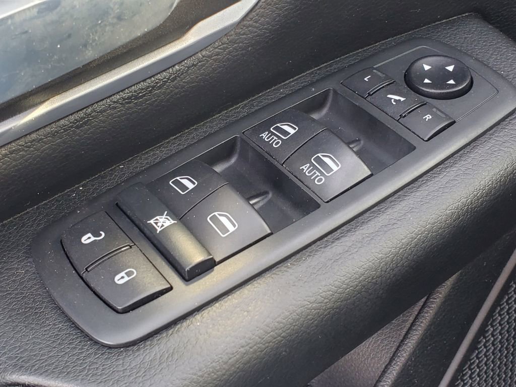 Used 2020 RAM 1500 Big Horn image 13