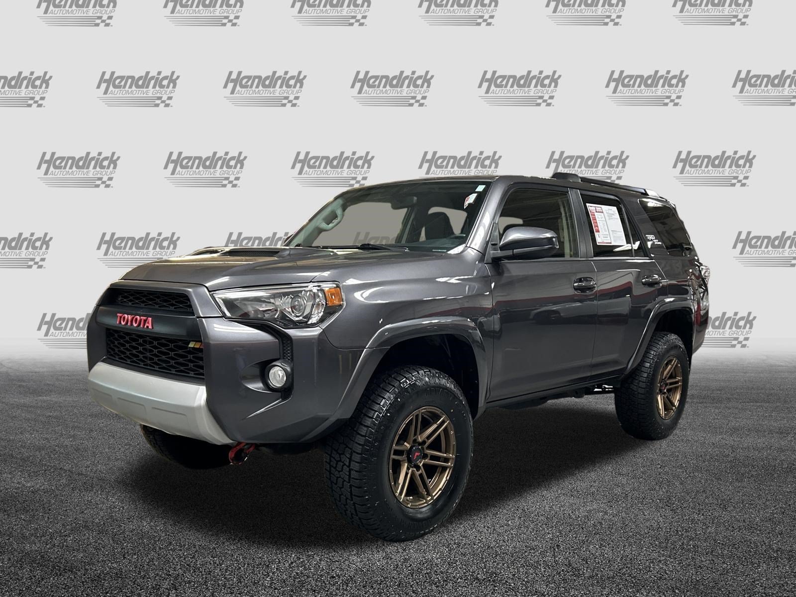 Used 2019 Toyota 4Runner TRD Off-Road AWD/4WD image 5