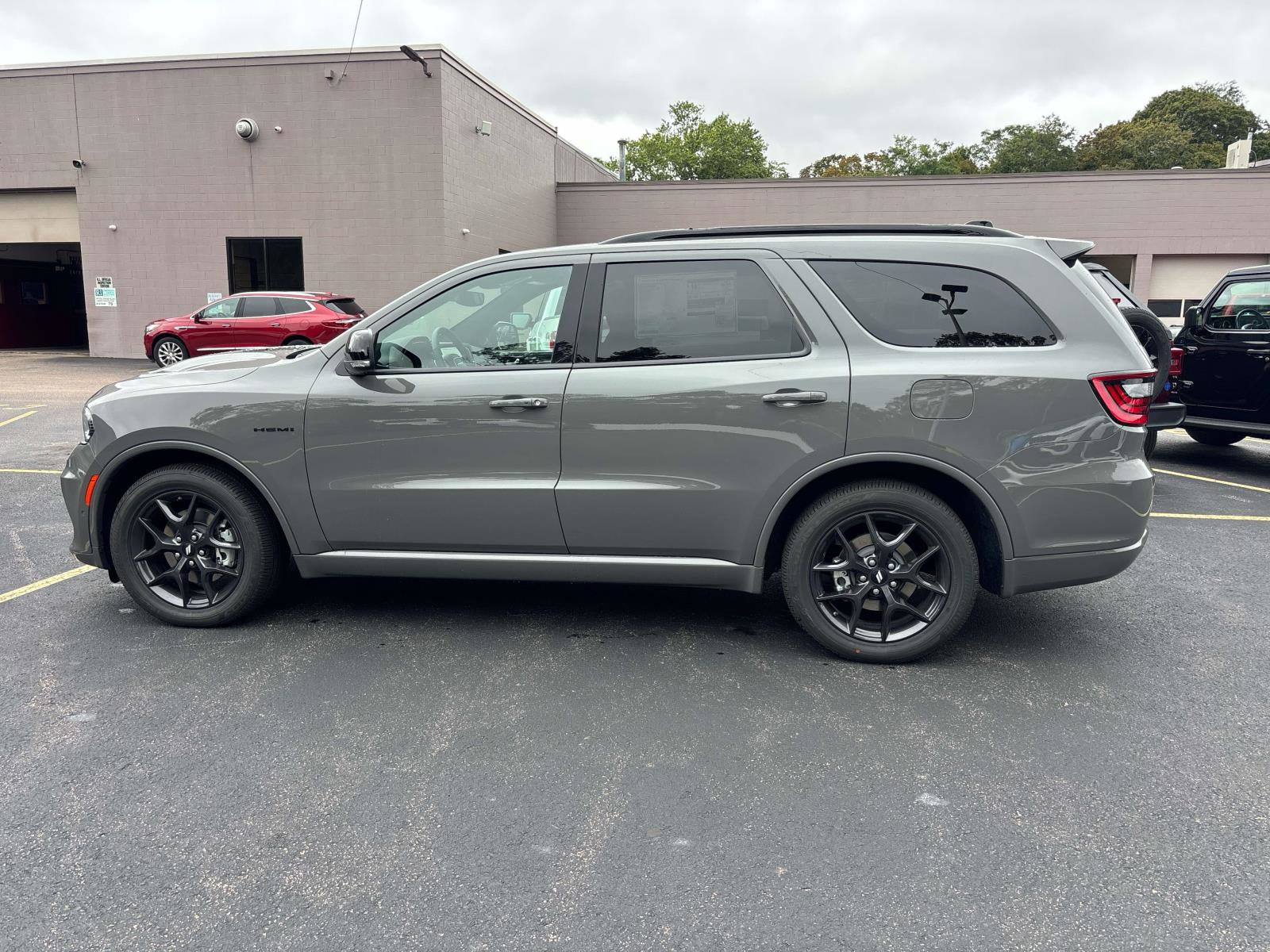 New 2026 Dodge Durango GT image 2