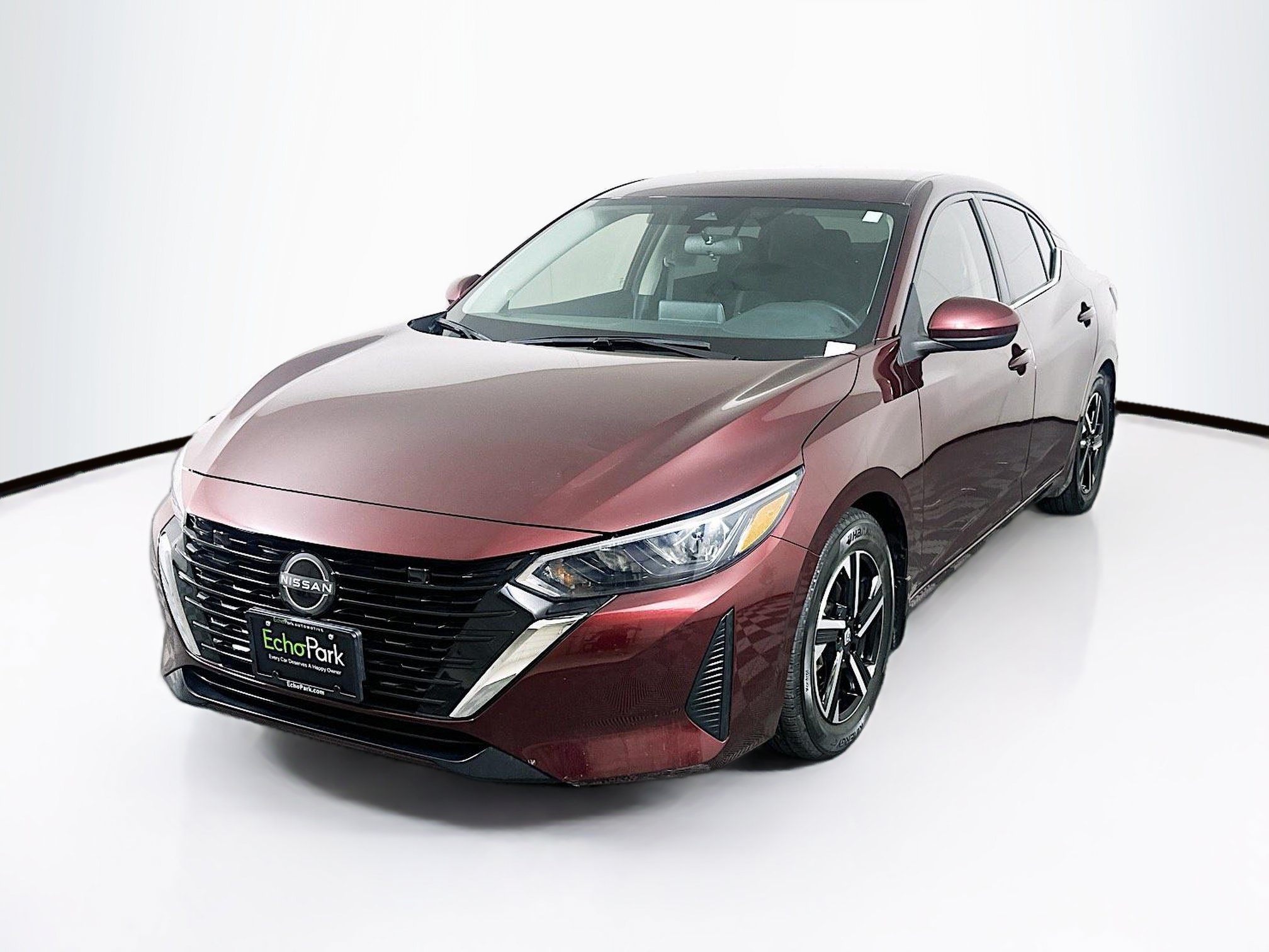 Used 2025 Nissan Sentra SV FWD image 3
