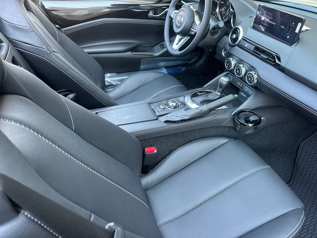 New 2025 MAZDA MX-5 Miata Grand Touring RWD image 15