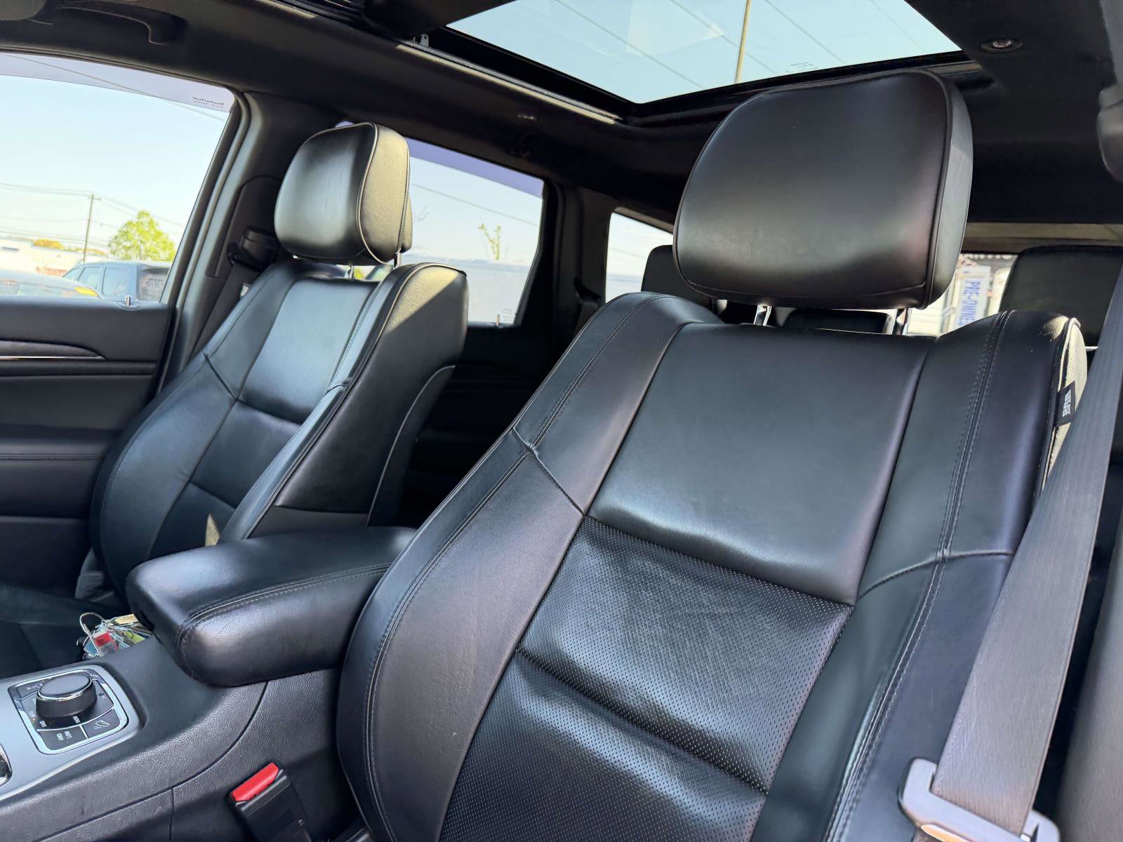 Used 2018 Jeep Grand Cherokee High Altitude AWD/4WD image 10