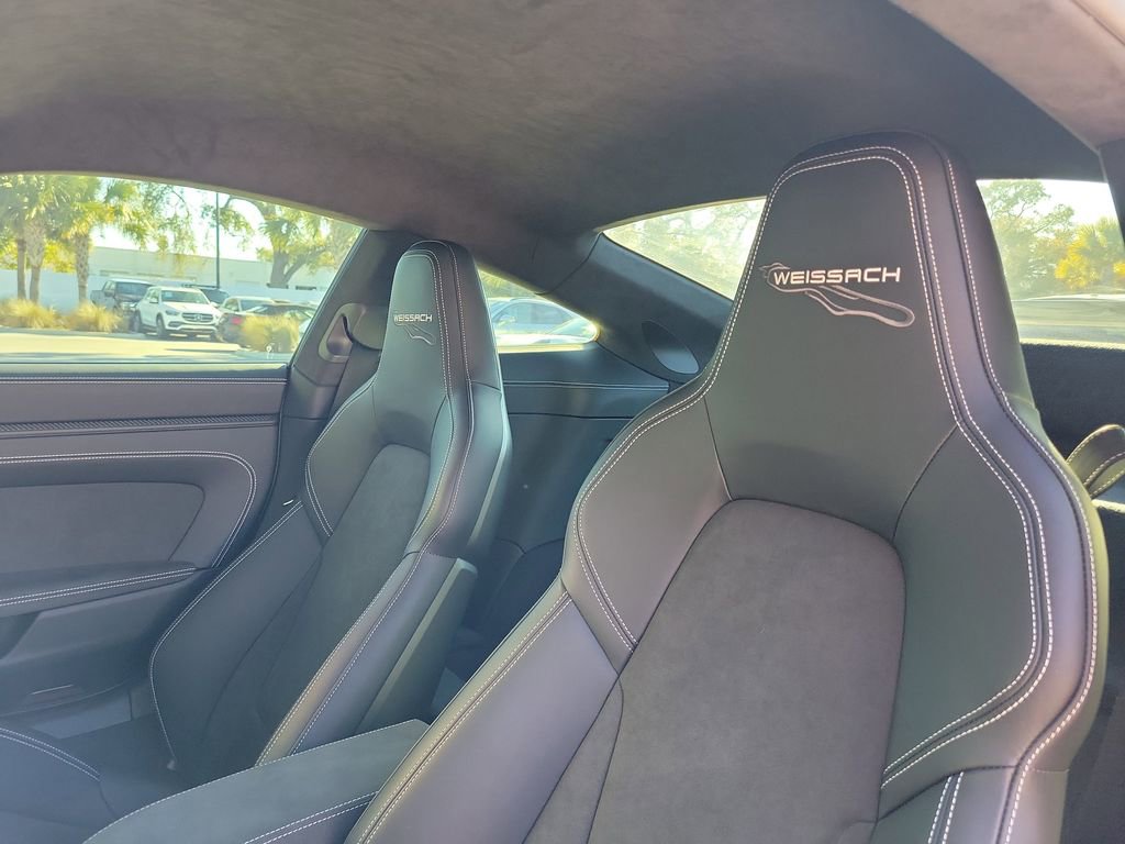 Certified 2025 Porsche 911 GT3 image 6