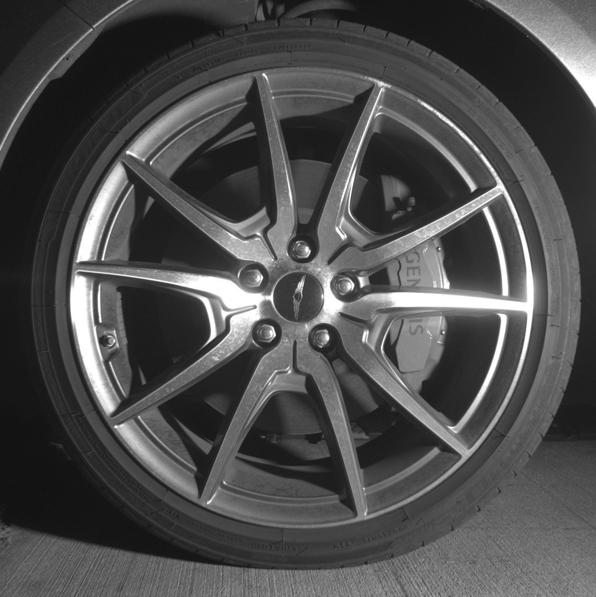 Used 2025 Genesis G70 2.5T AWD/4WD image 12