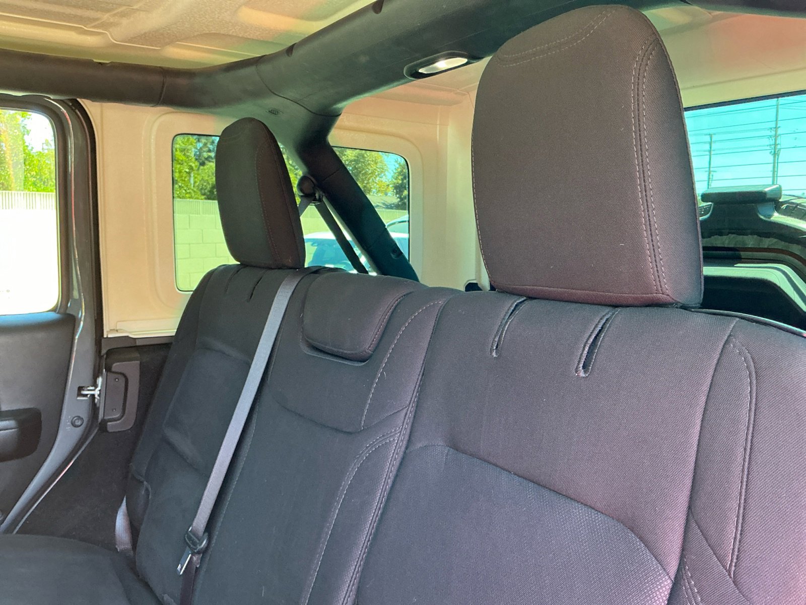 Used 2021 Jeep Wrangler Unlimited Sport image 22