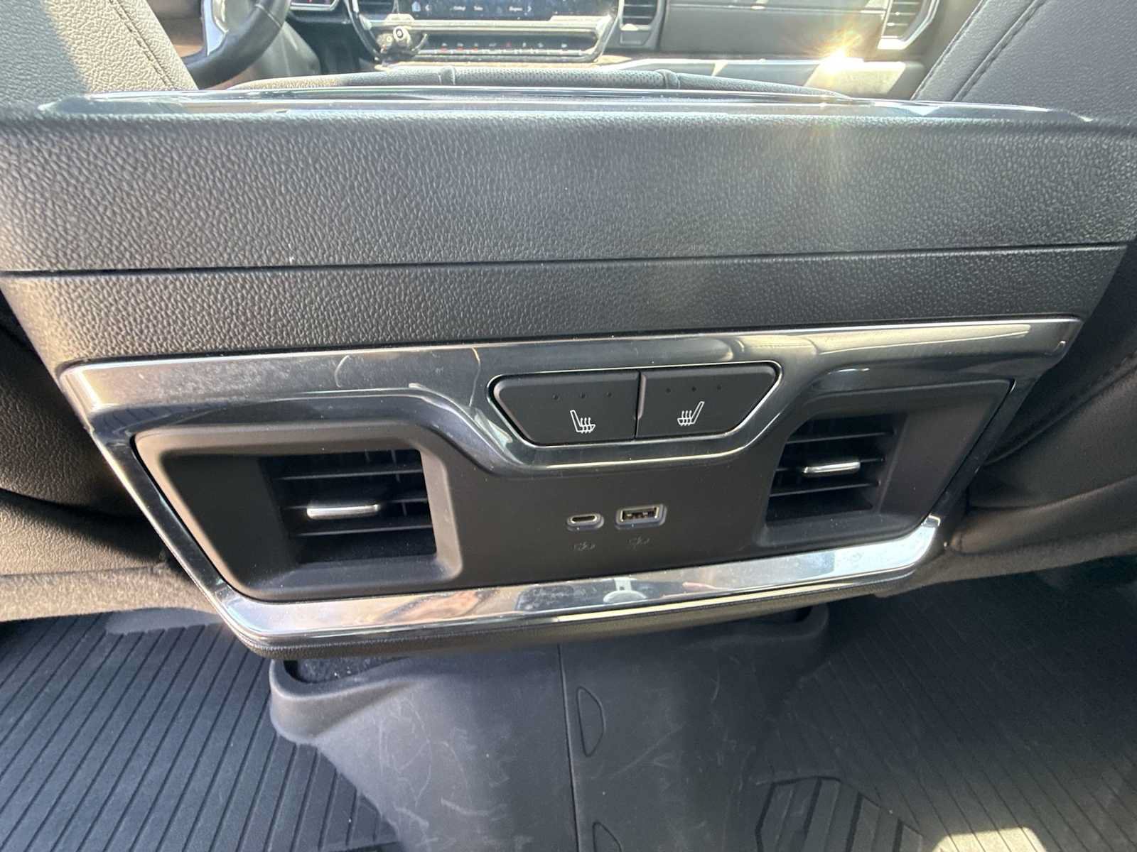 Certified 2023 Chevrolet Silverado 1500 LTZ AWD/4WD image 21